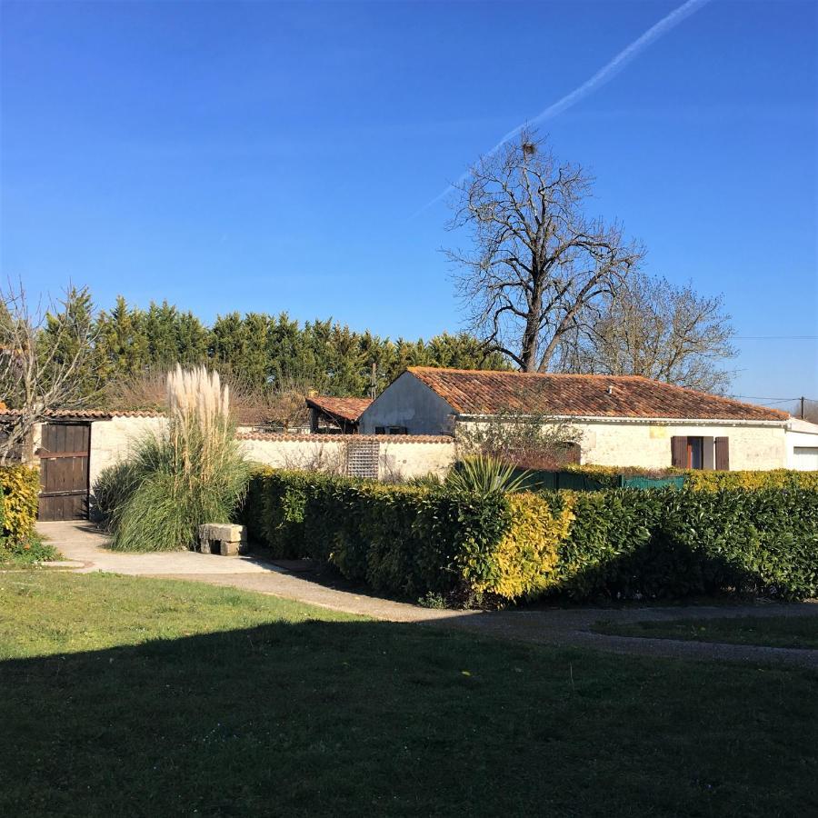 Les Gites De Brives Esterno foto